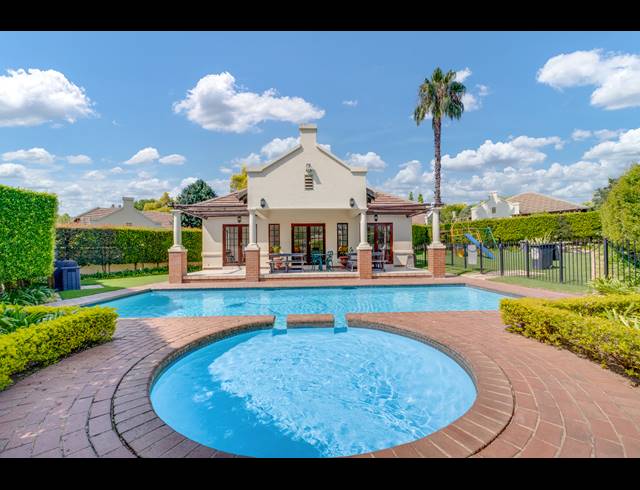 1 BEDROOM APARTMENT FOR SALE IN LONEHILL